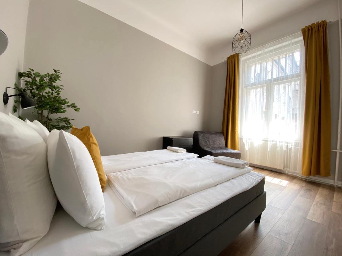 Standard Apartment By Hi5 - 2 Bedroom Suite In The Center Budapest Eksteriør bilde